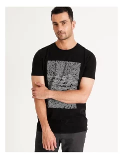 Best reviews of 👍 Yubu Napa Artists X Blaq Kerry Madawyn McCarthy X Blaq CollectIng Seaweed Placement Print Tee In Black 🛒 -Fitbit Shop unnamed file 1000