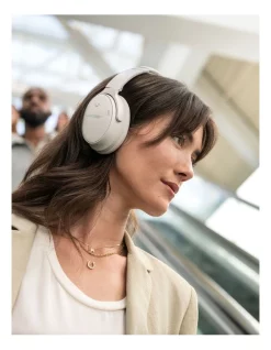 Promo 🤩 BOSE® QuietComfort 45 Headphones White Smoke 866724-0200 🥰 -Fitbit Shop unnamed file 1516