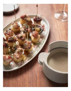 Brand new 💯 Robert Gordon X MoVida Long Tray 36x20cm In Green Brush 🥰 -Fitbit Shop unnamed file 269