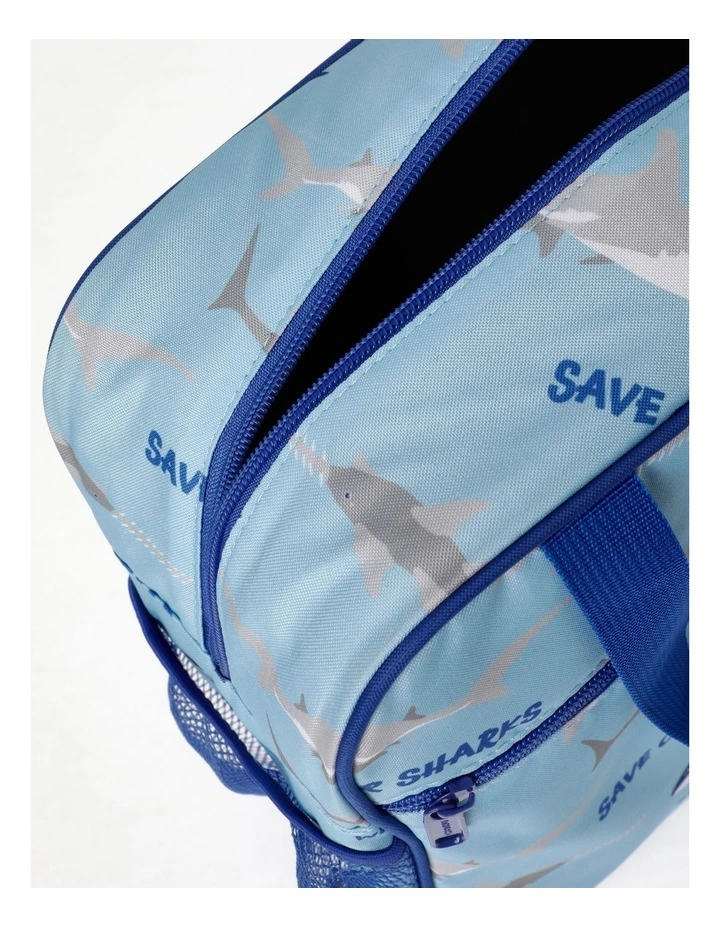 Discount ❤️ Australian Marine Conservation Society Save Our Sharks Kids Lunch Bag 27x25x12cm In Blue 🧨 4 Discount ❤️ Australian Marine Conservation Society Save Our Sharks Kids Lunch Bag 27x25x12cm In Blue 🧨 - Image 4